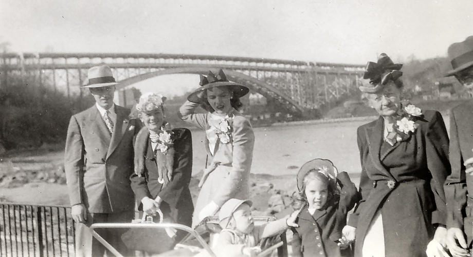 Bill Davids, Pearl Davids, Ruth Davids, Teddy Davids, Janet Davids, Grandma Davids, Inwood Park, New York City, 1946 