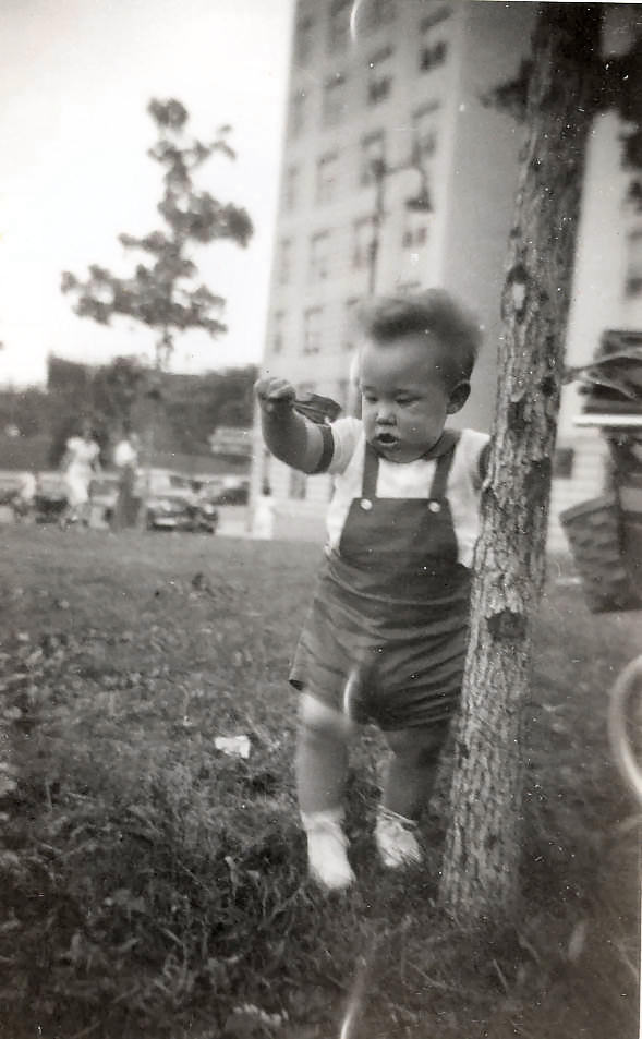 Teddy Davids, Inwood Hill Park, New York. 1947. 