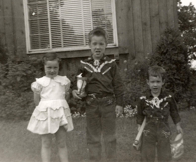 Peggy Freehill, Teddy Davids, Ricky Davids, 290 Concord Drive, River Edge, New Jersey, 1951 