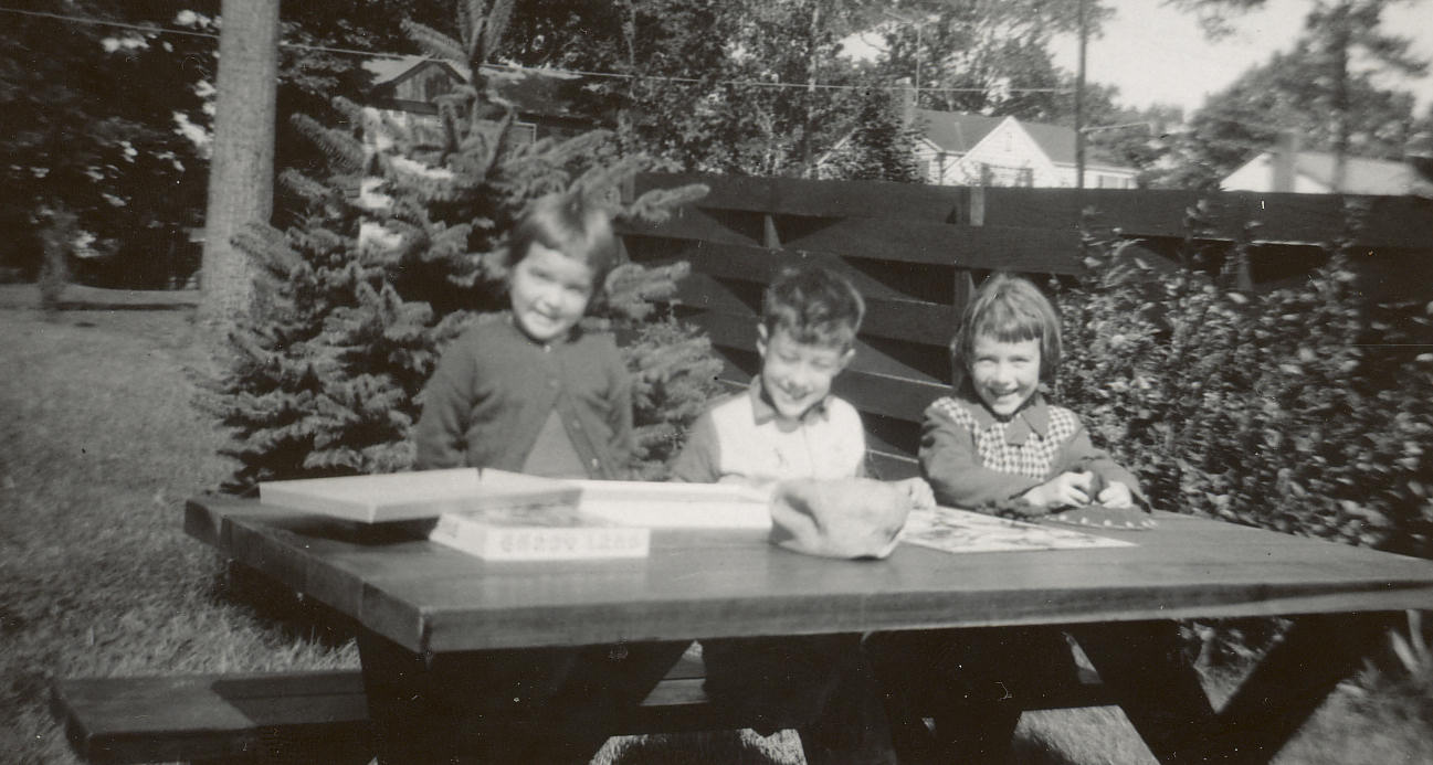 Elizabeth Drury, Ricky Davids, Maureen Scanlon, River Edge, New Jersey. 1954.